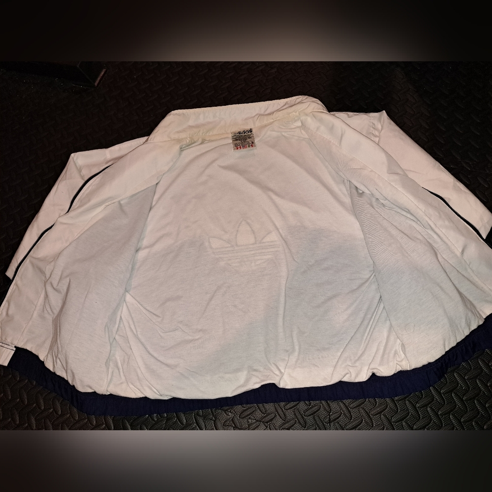 Vintage Adidas atheltic windbreaker / jacket - Picture 8 of 14